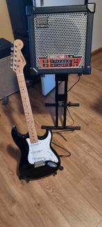 Fender stratocaster model met een roland versterker, Muziek en Instrumenten, Ophalen, Solid body, Fender