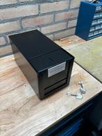 Kluis met sleutel en bevestigingsmateriaal, Ophalen, Zo goed als nieuw