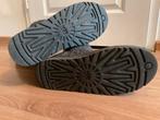 UGGS Hoog Wool Grips Maat 41, Kleding | Dames, Schoenen, Ophalen of Verzenden, Zo goed als nieuw, Grijs, Hoge laarzen