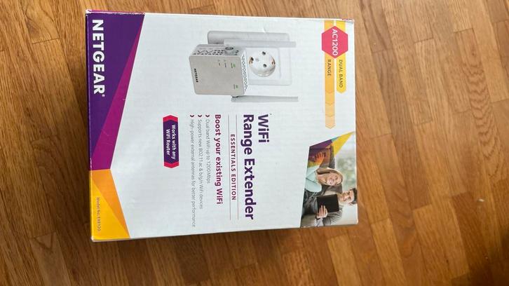 Netgear AC1200 Wifi Versterker/Extender, Computers en Software, WiFi-versterkers, Gebruikt, Ophalen of Verzenden