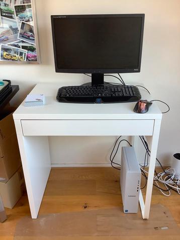 Ikea computerbureau compact met 1 lade beschikbaar voor biedingen