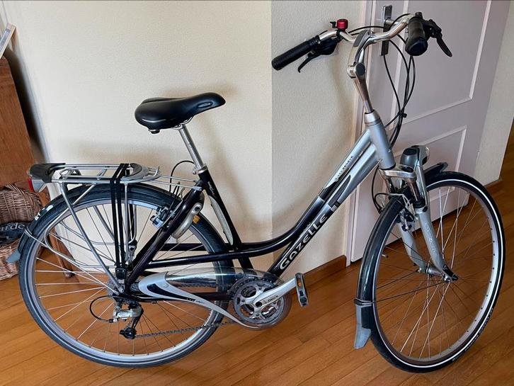 Gazelle Geneve lichte sportieve damesfets met deore 27 versn, Fietsen en Brommers, Fietsen | Dames | Sportfietsen en Toerfietsen