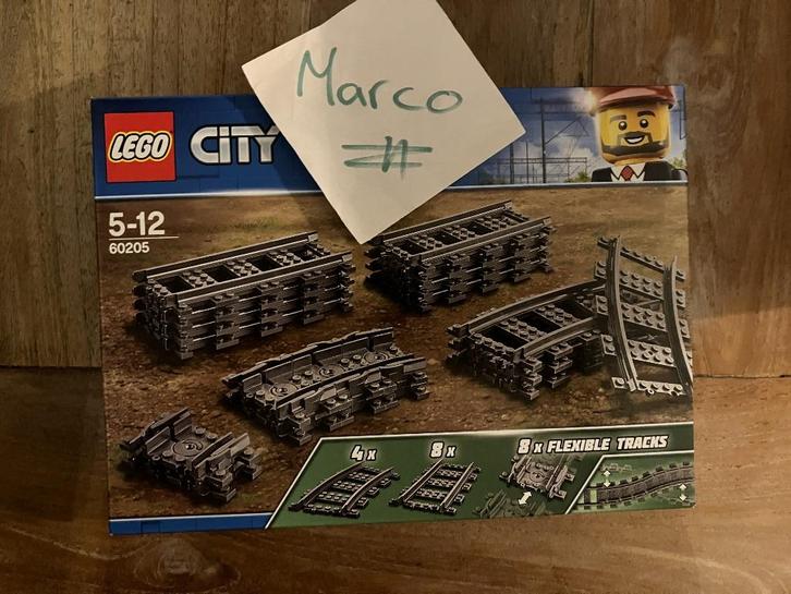 LEGO City Rechte en Gebogen Rails - (60205) *Nieuw*, Kinderen en Baby's, Speelgoed | Duplo en Lego, Nieuw, Lego, Complete set
