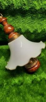 Hanglamp, hout, notenkleur, glazen kelk, geel koper kleur, Gebruikt, Ophalen of Verzenden, 50 tot 75 cm, Glas