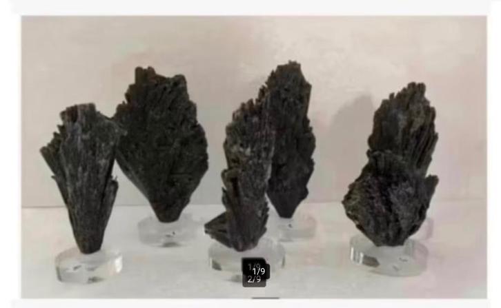 6 x zwarte kyanite op voetje, kan eraf, pr.p.stuk, Verzamelen, Mineralen en Fossielen, Ophalen of Verzenden