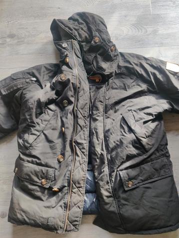 Fjällräven Down Parka - Zeer Warme Winterjas beschikbaar voor biedingen