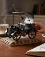 Vintage Metalen Auto op Houten Voet, Antiek en Kunst, Curiosa en Brocante, Ophalen of Verzenden