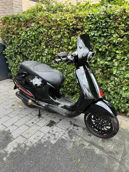 Vespa sprint 2019 80cc malossi, Fietsen en Brommers, Scooters | Vespa, Zo goed als nieuw, Maximaal 45 km/u, Benzine, Ophalen