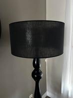 Staande zwarte lamp met kap, Huis en Inrichting, Lampen | Vloerlampen, Ophalen, Zo goed als nieuw