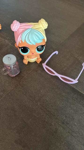 LOL Surprise Pop met Accessoires beschikbaar voor biedingen