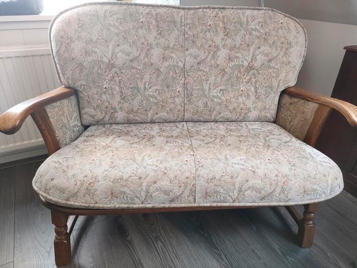 ouderwets vintage tweezits bankje, Huis en Inrichting, Banken | Sofa's en Chaises Longues, Gebruikt, Tweepersoons, 150 tot 200 cm