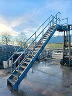 Stalen trap met bordes blauw. Hoog 3,63 mtr. Nor028, Ophalen, 2 tot 4 meter