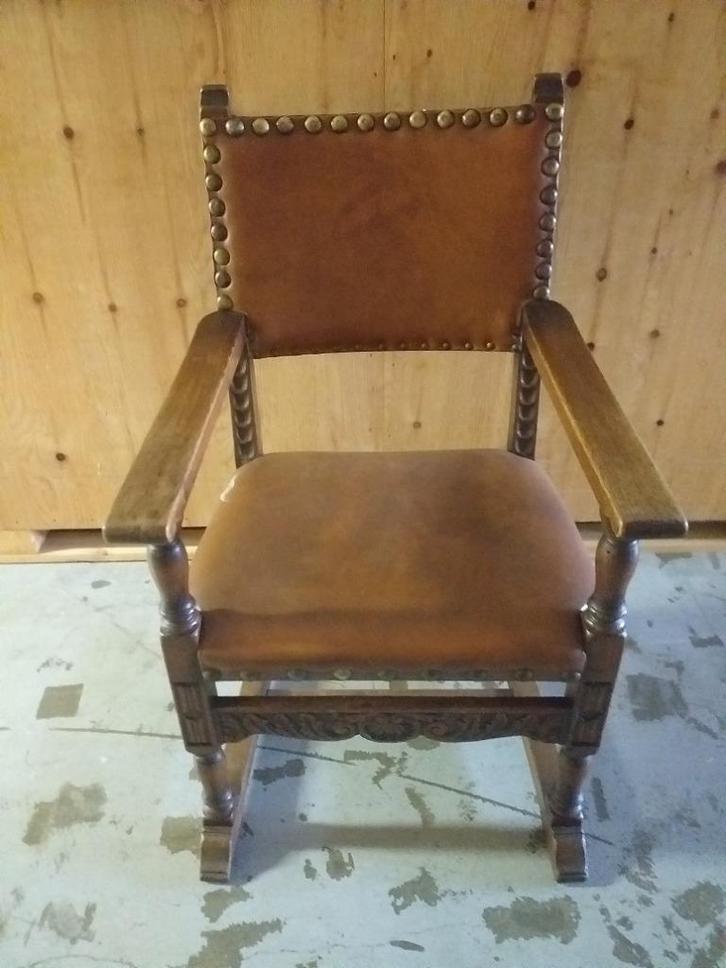 Antiek - Leunstoel, Antiek en Kunst, Antiek | Meubels | Stoelen en Banken, Ophalen