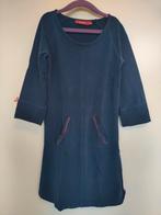 donkerblauwe Br@nd jurk met leuke rode details, maat 146, Br@nd, Meisje, Ophalen of Verzenden, Zo goed als nieuw