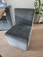 Twee grijze eetkamerstoelen op wielen, Huis en Inrichting, Stoelen, Ophalen, Zo goed als nieuw, Grijs, Twee