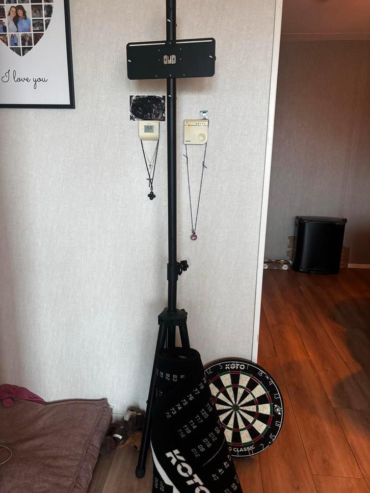 Koto Dartset Compleet - Dartbord, & Mat, standaard, Sport en Fitness, Darts, Gebruikt, Dartbord met pijlen, Ophalen of Verzenden