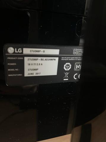LG 27UD68P 27 inch 4K Monitor - Nette Staat! beschikbaar voor biedingen