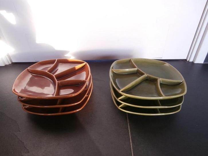 Fondueborden, 6 stuks, vintage/retro/nostalgisch, Huis en Inrichting, Keuken | Servies, Gebruikt, Bord(en), Effen, Aardewerk, Ophalen of Verzenden