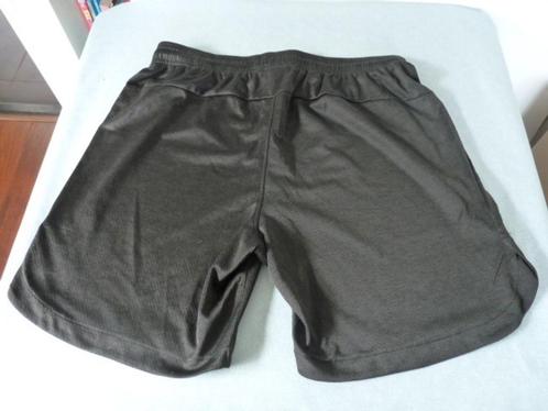 Korte zwart sportbroek van Energetics, mt L , Kleding | Heren, Sportkleding, Zo goed als nieuw, Algemeen, Maat 52/54 (L), Zwart