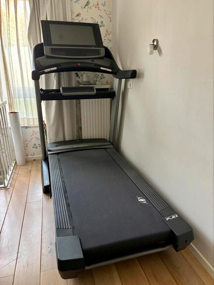 NordicTrack Commercial 2950 loopband met groot touchscreen, Sport en Fitness, Fitnessapparatuur, Gebruikt, Loopband, Ophalen
