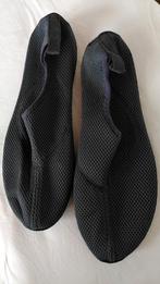 Waterschoenen maat 42-43 donkerblauw gratis Amsterdam, Watersport en Boten, Watersportkleding, Ophalen, Zo goed als nieuw