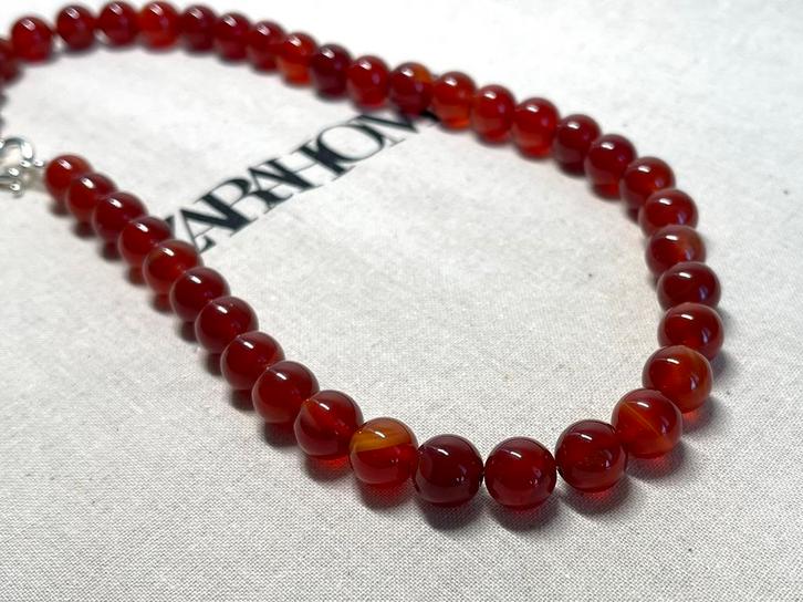 Red Agate Necklace with sterling silver clasp, Sieraden, Tassen en Uiterlijk, Kettingen, Zo goed als nieuw, Zilver, Ophalen of Verzenden