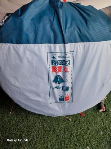 Tent 3 personen  beschikbaar voor biedingen