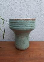 Prachtige Mobach vaas. Vintage bloempot. Piet Knepper., Gebruikt, Rond, Ophalen of Verzenden, Minder dan 25 cm