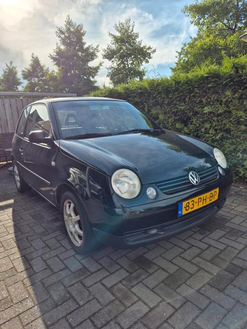 Volkswagen Lupo 1.4 44KW 2004 Zwart 1750,- apk maart 2026, Auto's, Volkswagen, Particulier, Lupo, Benzine, C, Hatchback, Handgeschakeld