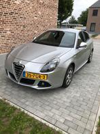 Alfa Romeo Giulietta 1.750 TBI 2011 Grijs, Auto's, 65 €/maand, 1295 kg, 4 cilinders, Origineel Nederlands