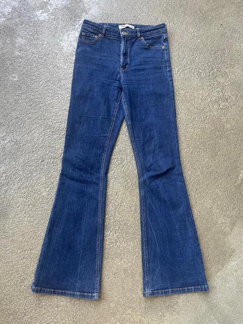 Flared jeans spijkerbroek van Zara maat 38, Kleding | Dames, Spijkerbroeken en Jeans, Gedragen, W30 - W32 (confectie 38/40), Blauw