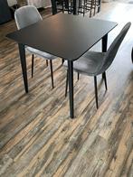Eettafel met 2 stoelen - Modern Design, Huis en Inrichting, Ophalen, Vierkant, 50 tot 100 cm, Metaal