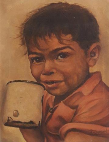 LEUKE JONGEN DRINKT UIT GEËMAILLEERDE BEKER>OUD PORTRET KIND beschikbaar voor biedingen
