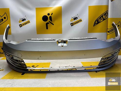 Voorbumper Volkswagen Golf 8 bumper 5H0807221H, Auto-onderdelen, Carrosserie en Plaatwerk, Bumper, Volkswagen, Voor, Gebruikt