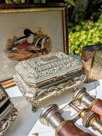 Verzilverd Frans Sieradendoosje, Ophalen of Verzenden, Zilver