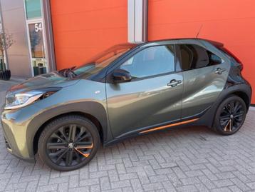 Toyota Aygo X 1.0 Vvt-i LIMITED AUTOMAAT BJ 2022 11.000 KM  beschikbaar voor biedingen