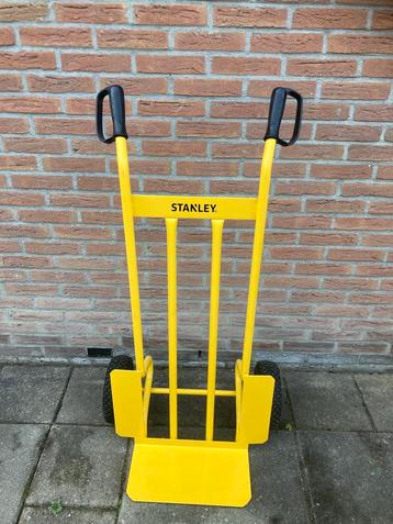 Stanley stalen steekwagen beschikbaar voor biedingen