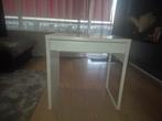 IKEA MICKE bureau wit 73x50 cm – Prima voor tweede leven!!, Huis en Inrichting, Bureaus, Ophalen, Zo goed als nieuw, Bureau