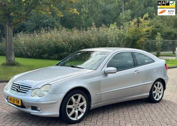 Mercedes-Benz C-klasse Sportcoupé 180 K. Class/AIRCO/CRUISE beschikbaar voor biedingen