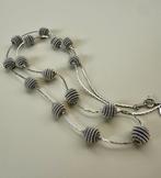 Vintage Monet zilverkleurige ketting, Ophalen of Verzenden, Nieuw, Zilver, Overige materialen