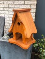 Nest kastje, Ophalen, Nieuw