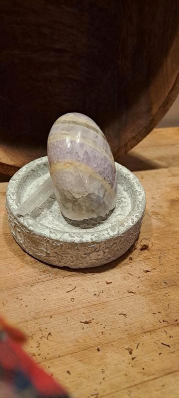 Ametrien Knuffelsteen Sculptuur beschikbaar voor biedingen
