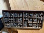 Letterbak met letters boekdruk, Antiek en Kunst, Antiek | Gereedschap en Instrumenten, Ophalen