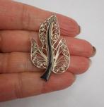 Antiek zilveren broche filigrain met onyx nr.1752, Sieraden, Tassen en Uiterlijk, Broches, 4 tot 7 cm, Verzenden, Zo goed als nieuw