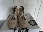 Nieuwe leren dames sneakers maat 39, Kleding | Dames, Schoenen, Beige, Nieuw, Noosy, Ophalen of Verzenden