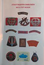 Overzicht emblemen stoottroepen, Verzamelen, Ophalen of Verzenden, Landmacht, Nederland, Boek of Tijdschrift