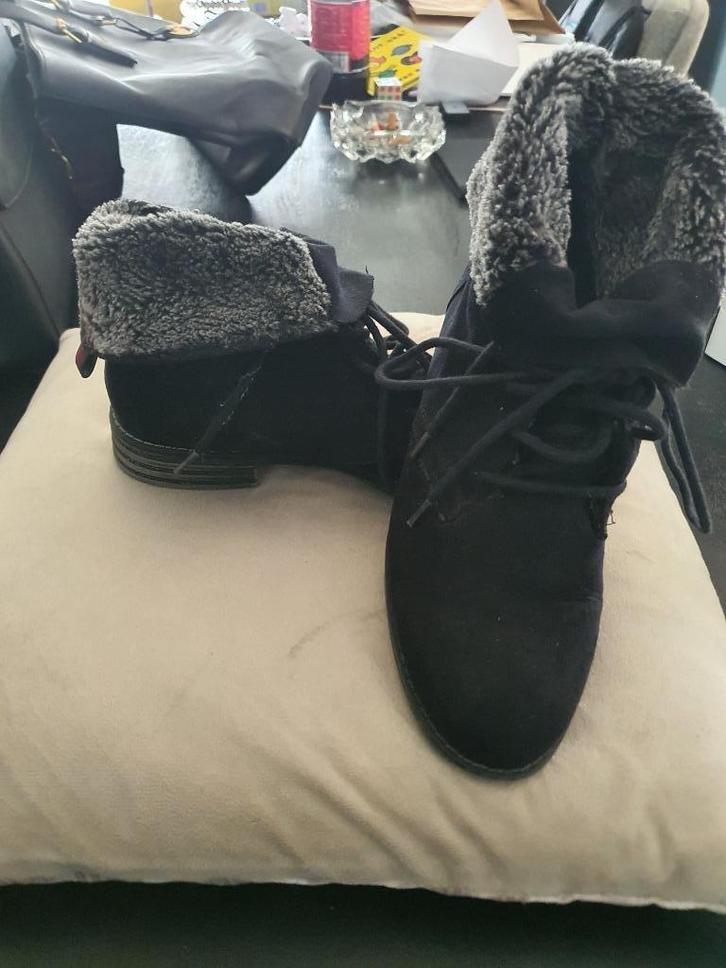 Schoenen van Graceland, Kleding | Dames, Schoenen, Zo goed als nieuw, Lage of Enkellaarzen, Zwart, Ophalen of Verzenden