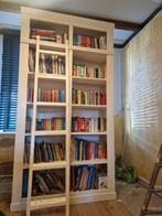 Houten Boekenkast met ladder, Huis en Inrichting, Ophalen, Minder dan 50 cm, Gebruikt, 200 cm of meer