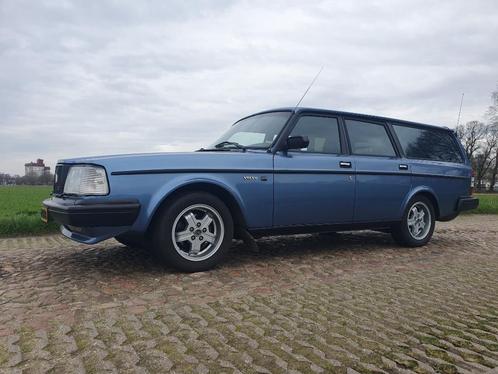 Volvo 245 GLT Automatic 1984 Blauw, in nette staat., Auto's, Volvo, Particulier, Overige modellen, Airconditioning, Bluetooth