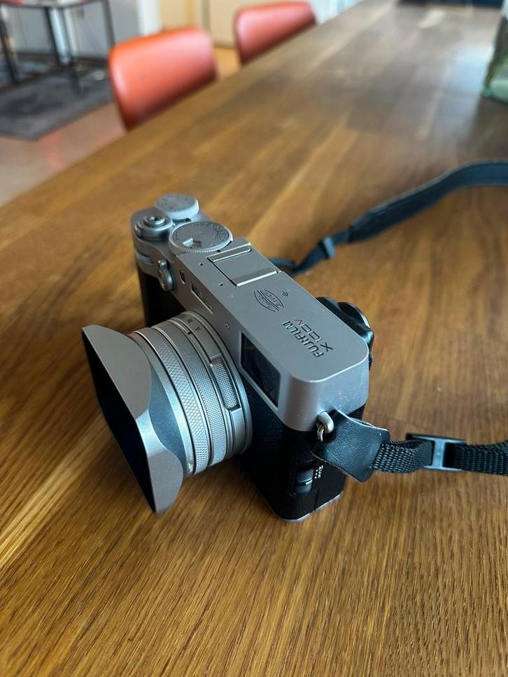 Fujifilm X100V met accessoires, Audio, Tv en Foto, Fotocamera's Digitaal, Gebruikt, Compact, Fuji, Geen optische zoom, Ophalen of Verzenden